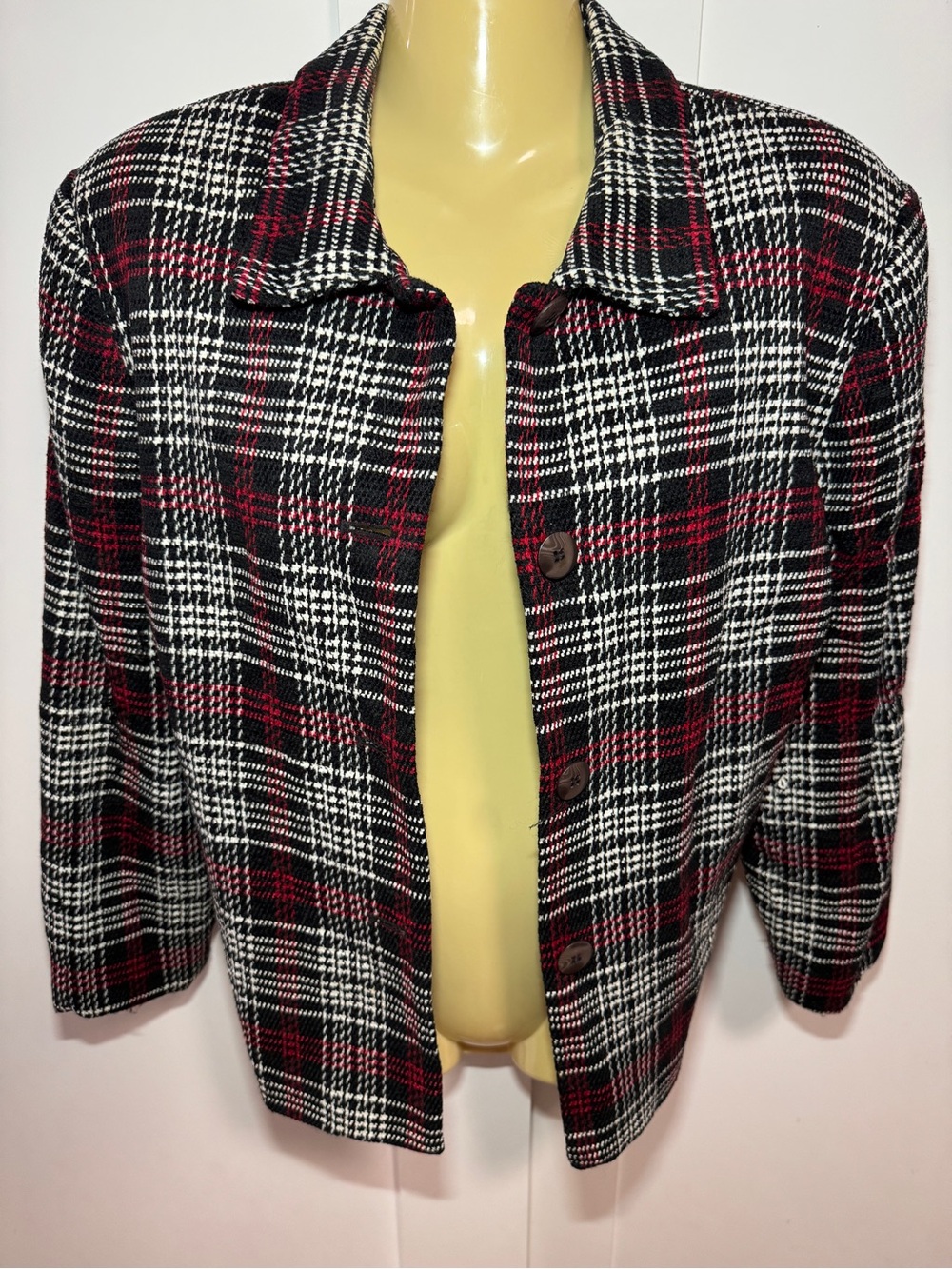 Sag Harbor Petite Blazer Jacket Womens 16 Black Red Plaid Tweed Button Front